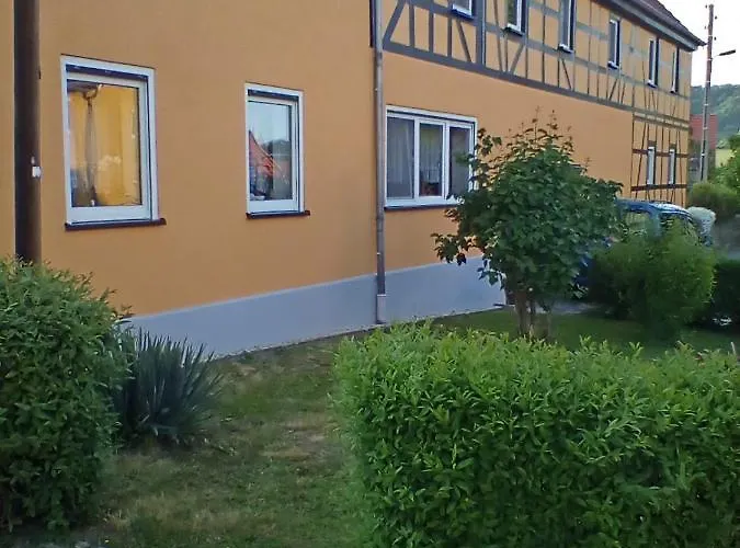 Mehlberg Apartment *